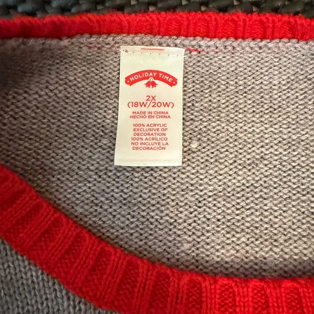 Holiday Time Gray‎ Festive Cat Sweater